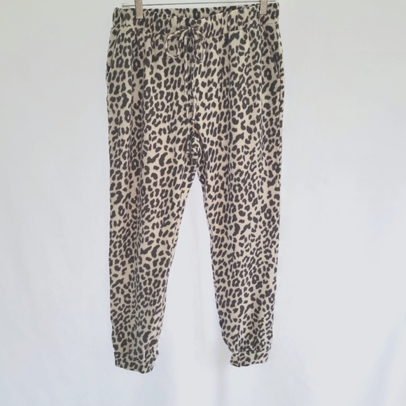 Socialite Leopard Print Fleece Drawstring Jogger NWT - Picture 2 of 8